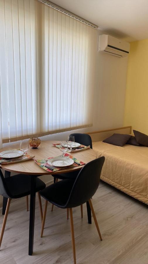 Студио Хармония -Supreme Apartments-Балчик Buitenkant foto